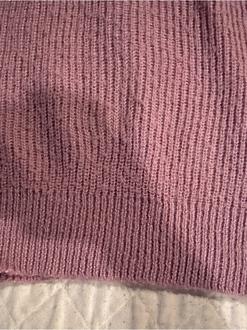 Daisy Fuentes Floral Accent Lilac Turtleneck Sweater- Size- medium - Picture 5 of 10